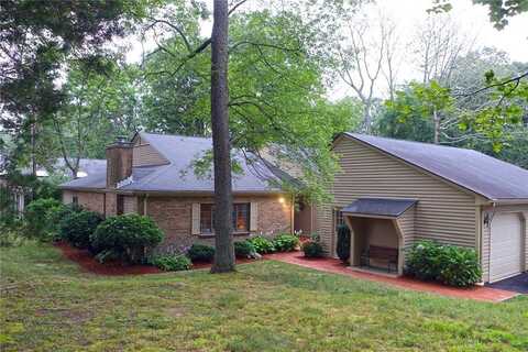 123 Pine Glen Drive, East Greenwich, RI 02818
