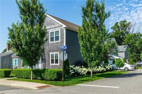19 Eustis Avenue, Newport, RI 02840