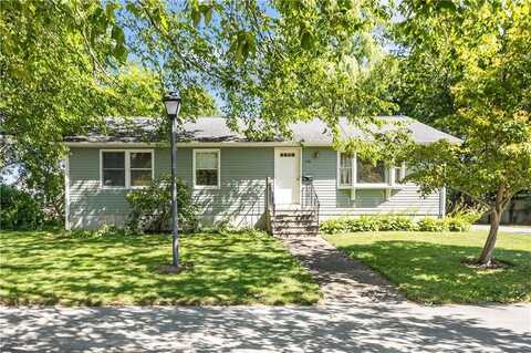 430 Water Street, Warren, RI 02885