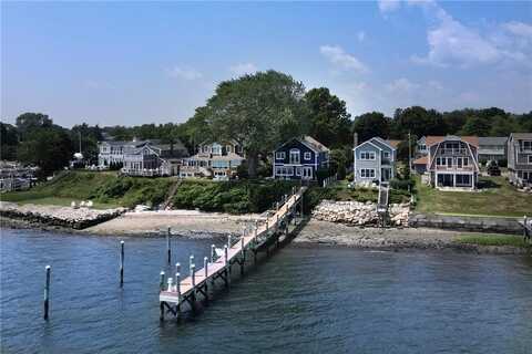 169 Narragansett Boulevard, Portsmouth, RI 02871
