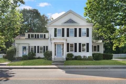 67 East Avenue, Westerly, RI 02891