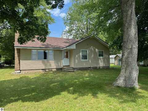 365 Long Point, Houghton Lake, MI 48629