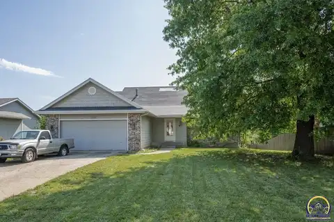 3806 SW Arvonia PL, Topeka, KS 66610