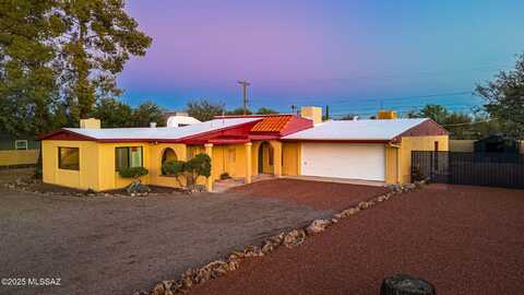 5670 E Beverly Street, Tucson, AZ 85711