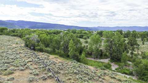 485 LONE COWBOY Road, Driggs, ID 83422