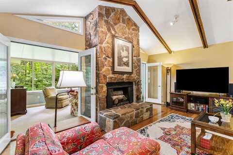 3512 Whirlaway Trail, Tallahassee, FL 32309