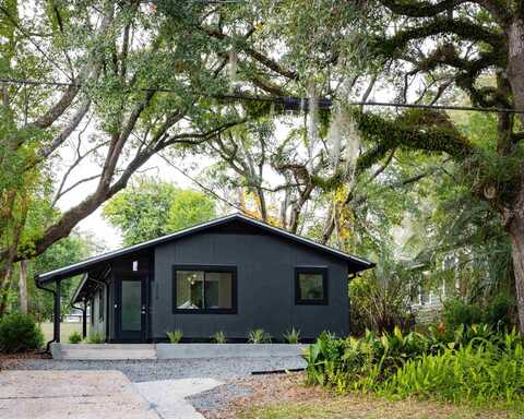 1218 N Duval Street, Tallahassee, FL 32303