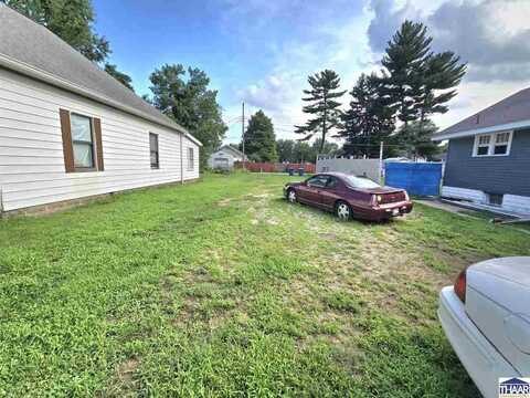 2427 2nd Avenue, Terre Haute, IN 47807