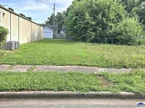 2349 3rd Avenue, Terre Haute, IN 47802