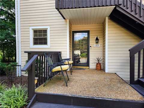 177 Driftwood Lane, Winston Salem, NC 27104