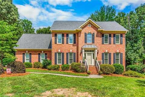 105 Brookton Court, Clemmons, NC 27012