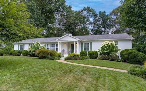 713 Friar Tuck Road, Winston Salem, NC 27104