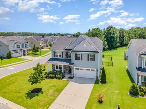 609 Golden Plum Lane, Zebulon, NC 27597