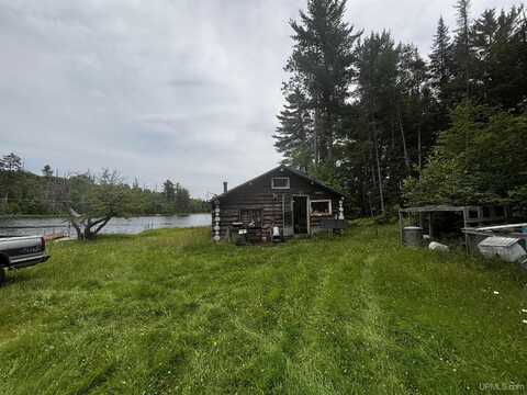 5349 Granite Lake, Republic, MI 49879