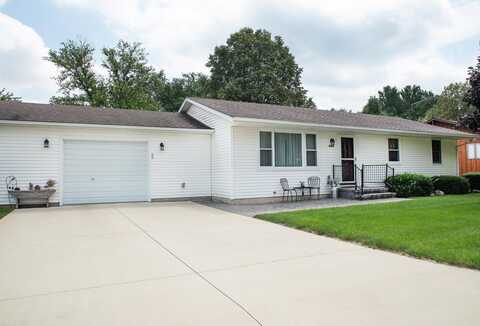 426 N Plainview, Shell Rock, IA 50670
