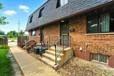 3620 SE Mt Vernon Road, Cedar Rapids, IA 52403