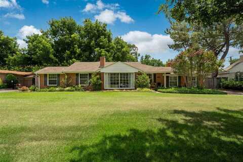 2403 MARTIN STREET, Wichita Falls, TX 76308