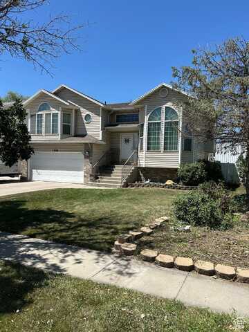 1998 S 1600 W, Woods Cross, UT 84087