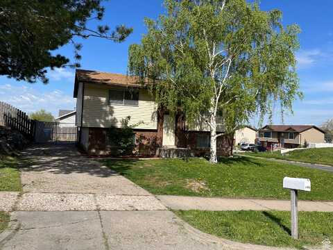 1221 N QUINCY E, Ogden, UT 84404