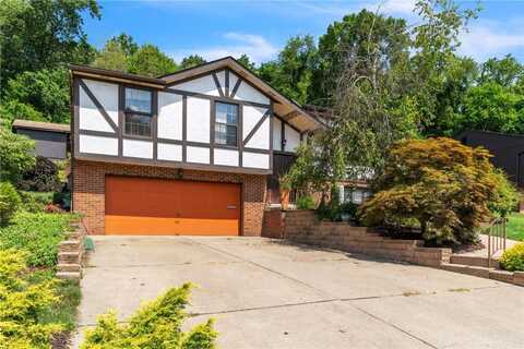 646 Ray Drive, Carnegie, PA 15106