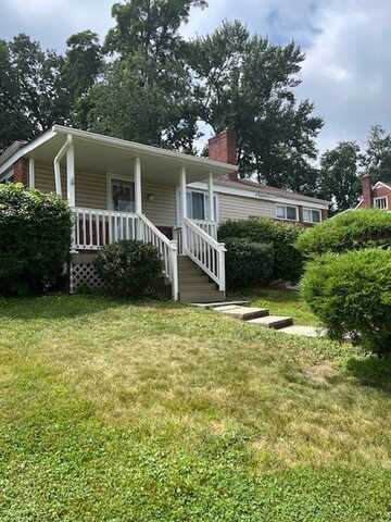 6512 Ventura Dr, South Park, PA 15236