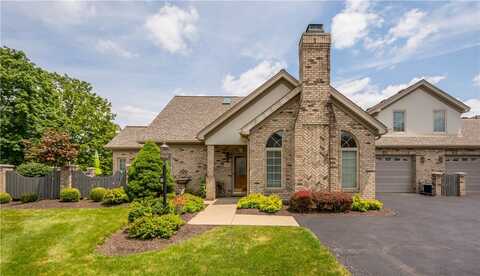 1301 Cherry Hill Dr, Collier, PA 15142