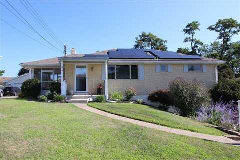 217 Barbara Dr, Kennedy, PA 15136