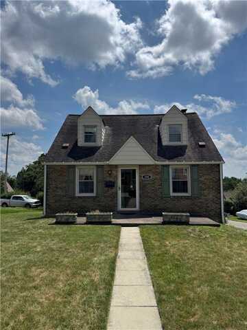 194 Woodhall Dr, Baldwin Boro, PA 15236