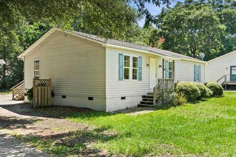 5050 Park Avenue S, Wilmington, NC 28403