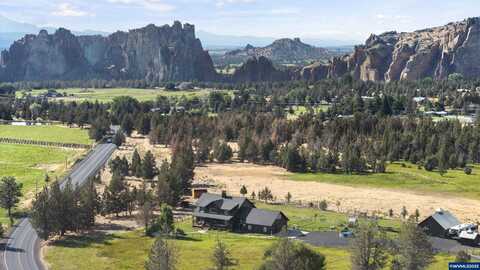 8295 NE 33rd St, Terrebonne, OR 97760