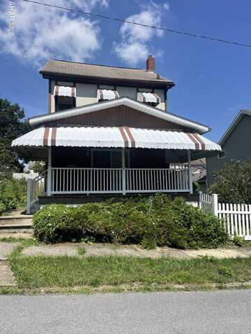 822 Bell Avenue, Altoona, PA 16602