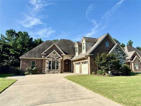 225 Bluebell CT, Hot Springs, AR 71901