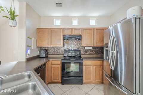 9233 E NEVILLE Avenue, Mesa, AZ 85209
