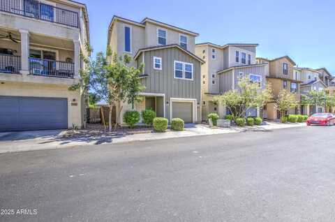 657 W Flintlock Way, Chandler, AZ 85225