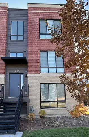 1212 Quadrant Lane, Schaumburg, IL 60173