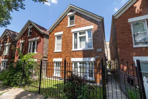2745 S. SAWYER Avenue, Chicago, IL 60623