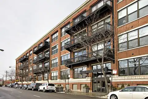 1040 W. ADAMS Street, Chicago, IL 60607