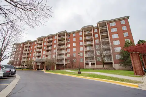 8300 Callie Avenue, Morton Grove, IL 60053