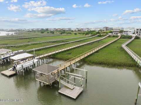 6634 Kings Lynn Drive, Oak Island, NC 28465