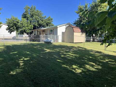 103 Lynn St., Marshall, AR 72650