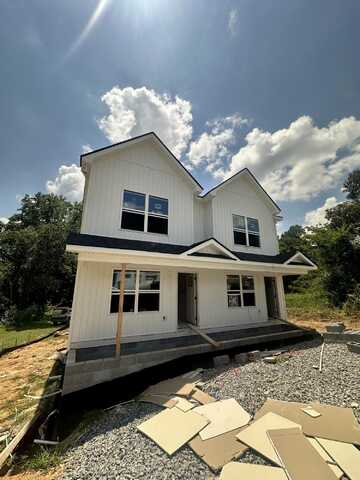 36 East Avenue, Rossville, GA 30741