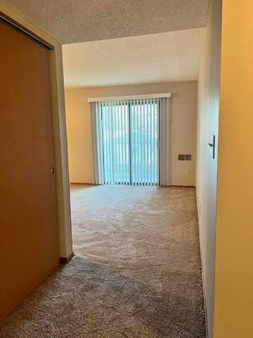 4145 Karl Road, Columbus, OH 43224