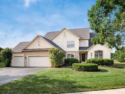 8041 Summerhouse Drive E, Dublin, OH 43016