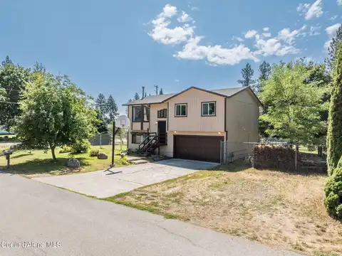 7026 W TUDOR ST, Rathdrum, ID 83858