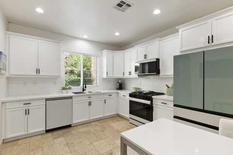 436 Via De La Paz, Palm Desert, CA 92211