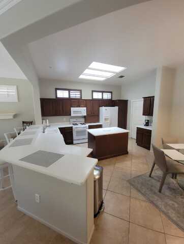 37391 Skycrest Road, Palm Desert, CA 92211