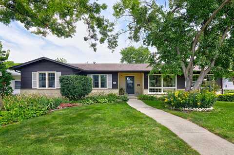 1205 25th Street, Ames, IA 50010