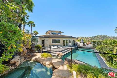 2625 Mar Lu Dr, Los Angeles, CA 90046
