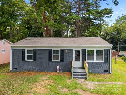 2715 Sonora Lane, Charlotte, NC 28208