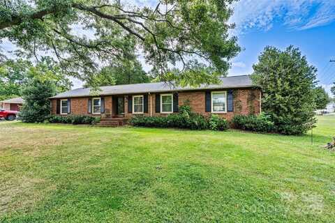 693 Fielding Road, Charlotte, NC 28214